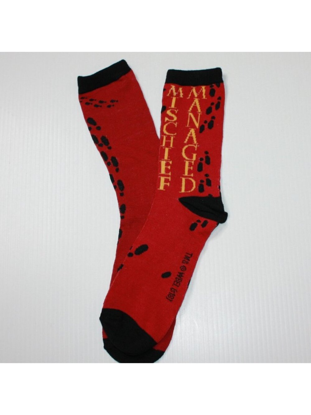 Harry Potter Red 'Mischief Managed' Foot Print Crew Socks Shoe size 6-12 NWOT